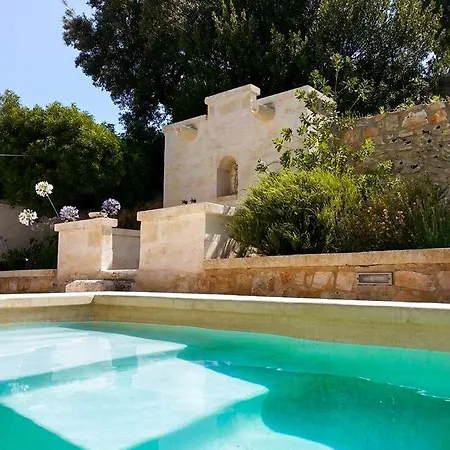 Villa Trullo Calaluna