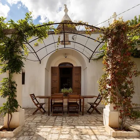 Trullo Calaluna * Fasano