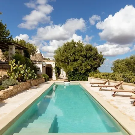 Villa Trullo Calaluna